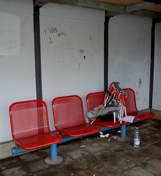 Abri de la gare d'Assesse Abri gare Assesse