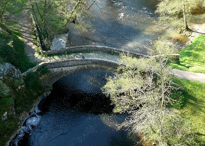 Les deux ponts de Pierre-Perthuis