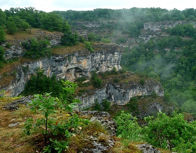 Falaises au-dessus du moulin du Saut